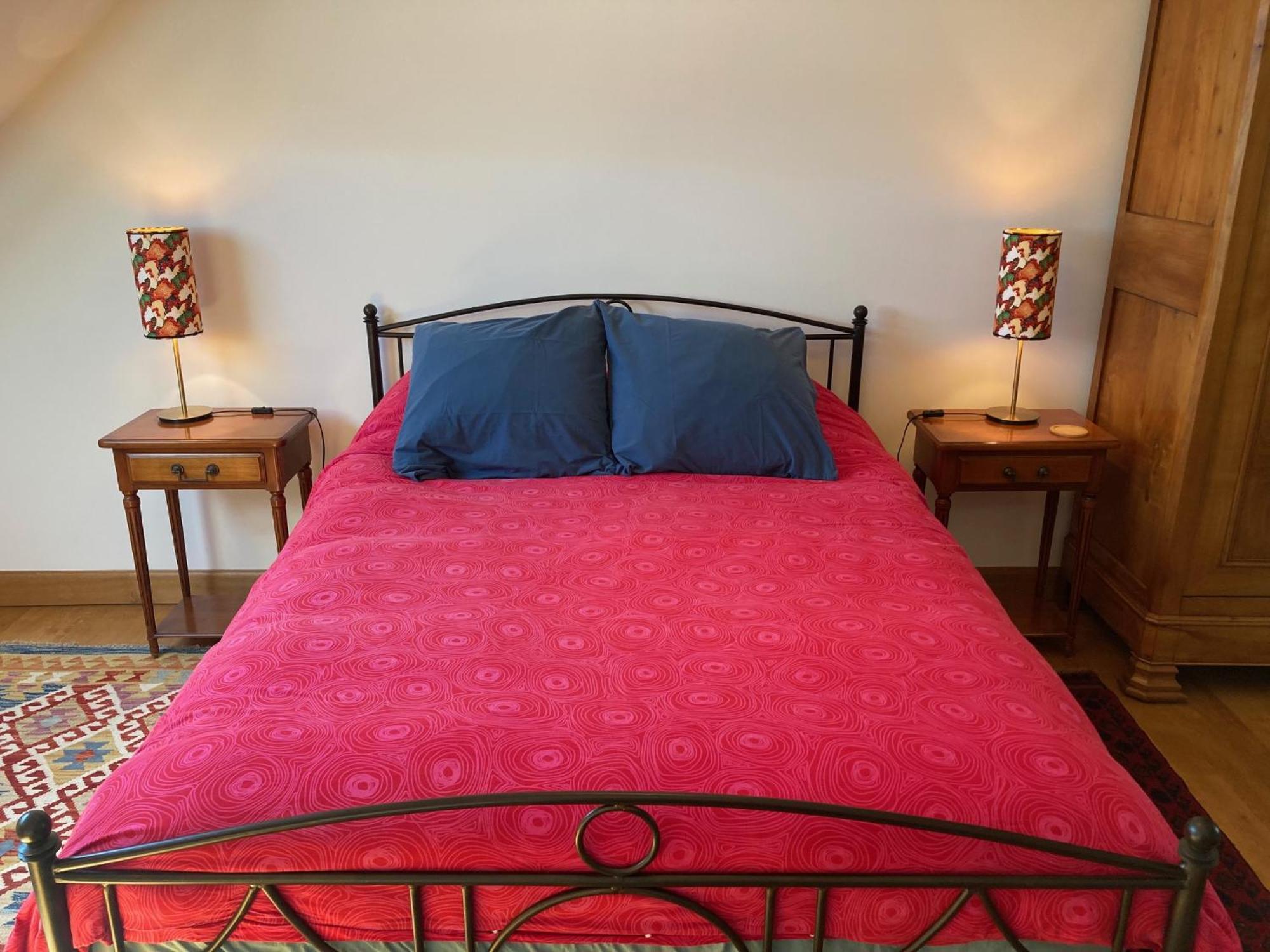 Le Poulailler Bed & Breakfast Loue Exterior photo